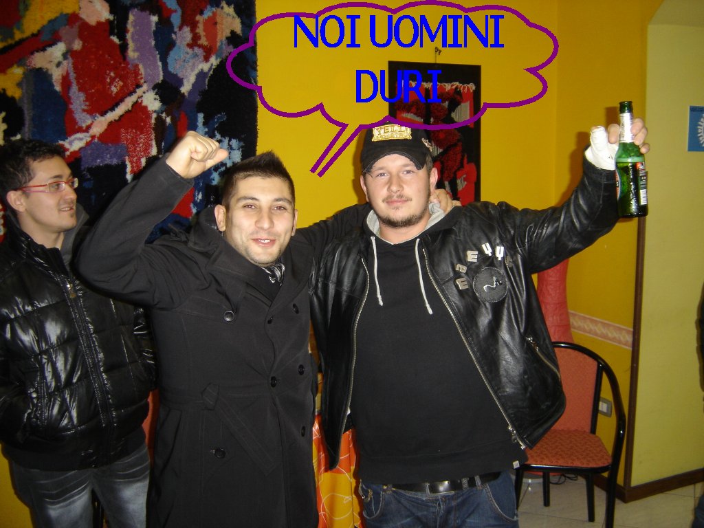 uomini